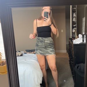 Express mini skirt